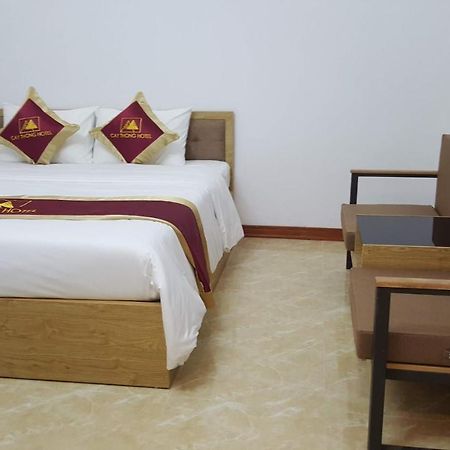 Khách Sạn Cây Thông Tam Ðảo Exterior foto