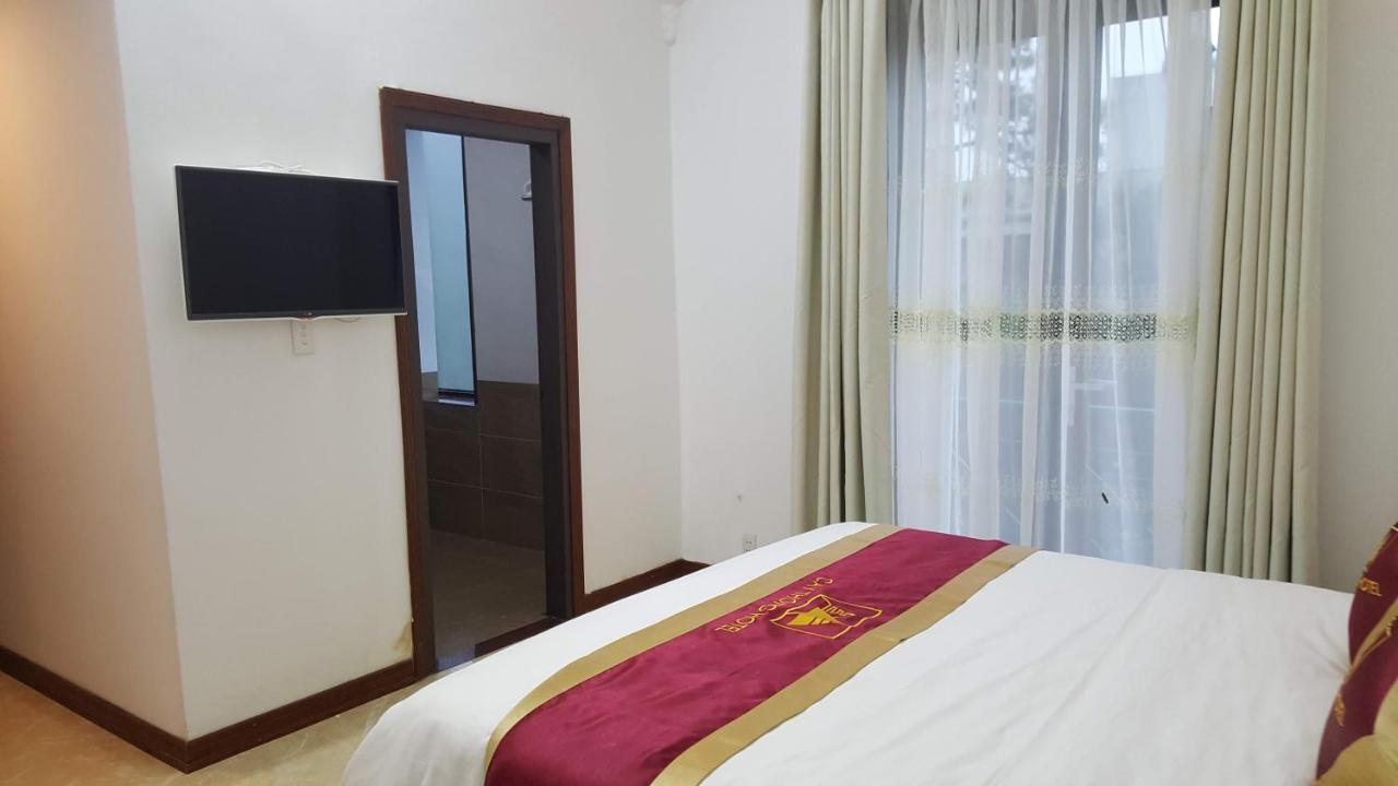 Khách Sạn Cây Thông Tam Ðảo Exterior foto