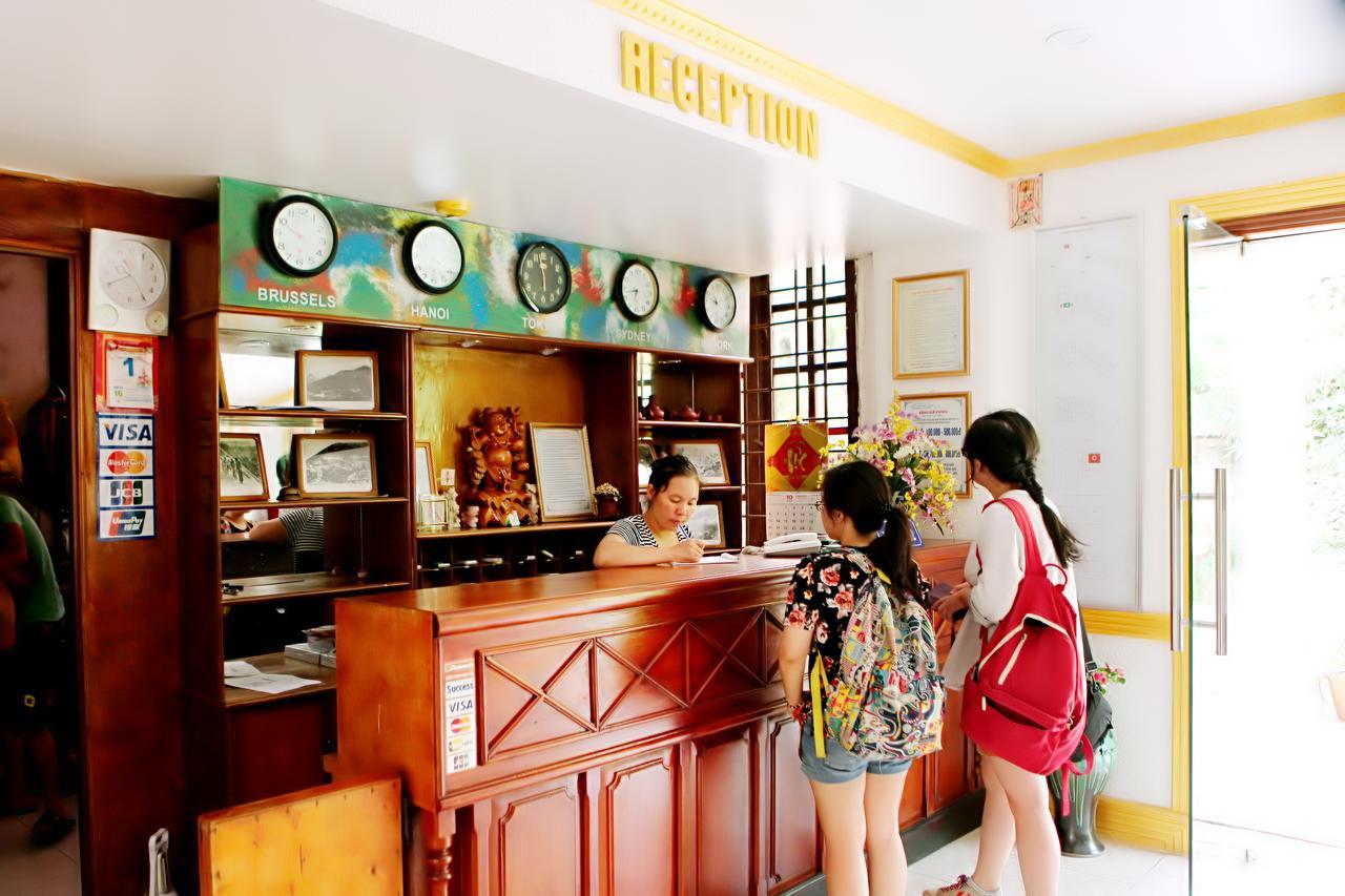 Khách Sạn Cây Thông Tam Ðảo Exterior foto